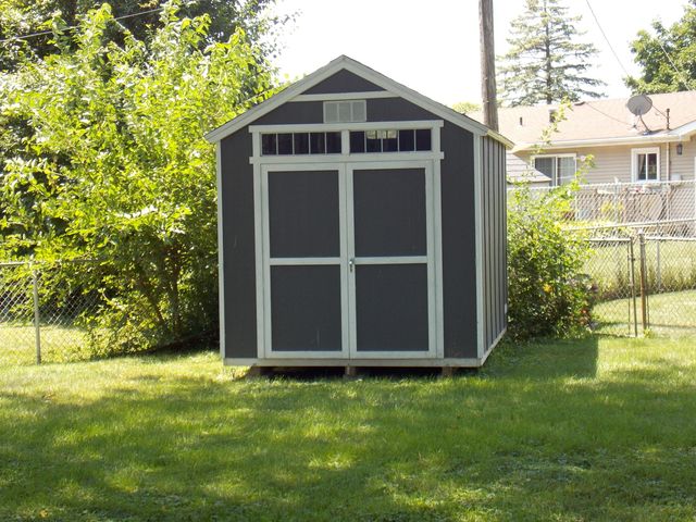 9380 Mckinley Street, Crown Point, IN 46307