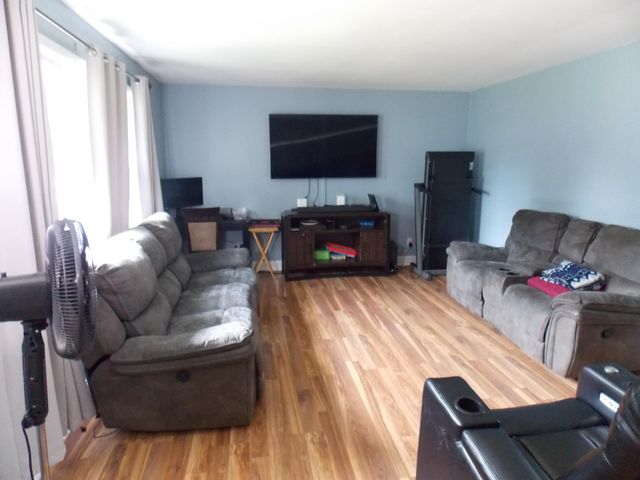 9380 Mckinley Street, Crown Point, IN 46307