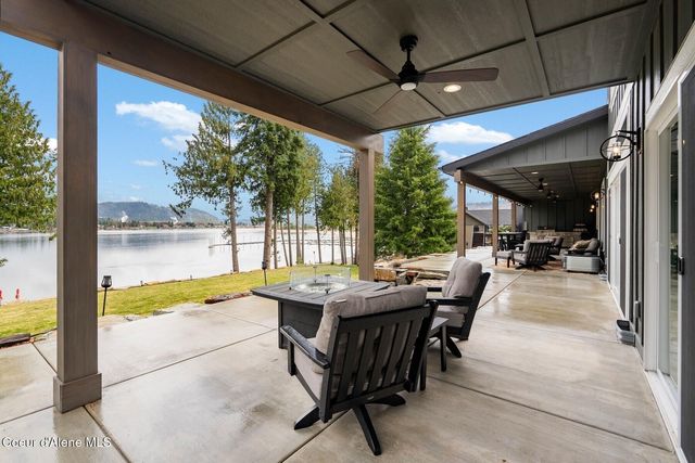 89 Sawyer Ave, Priest River, ID 83856