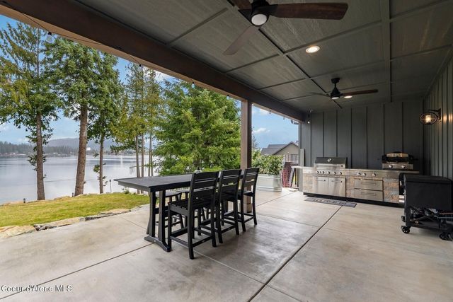 89 Sawyer Ave, Priest River, ID 83856