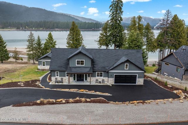 89 Sawyer Ave, Priest River, ID 83856
