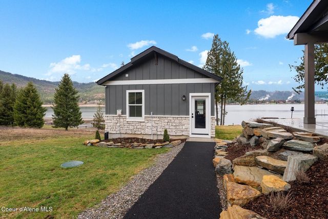 89 Sawyer Ave, Priest River, ID 83856