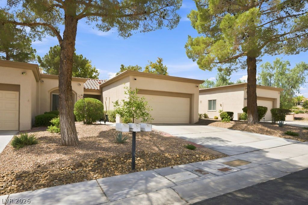 10225 Button Willow Drive, Las Vegas, NV 89134 — photo 2