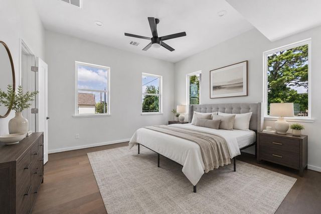412 Rafi Run Lane, Houston, TX 77018