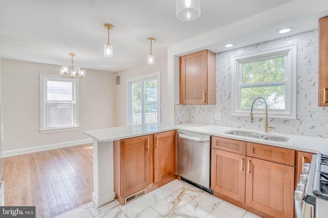 2333 BROWNING RD, Pennsauken, NJ 08110