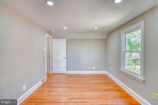 2333 BROWNING RD, Pennsauken, NJ 08110