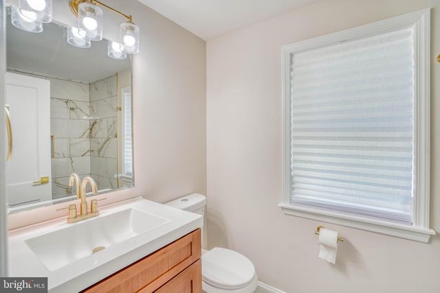 2333 BROWNING RD, Pennsauken, NJ 08110