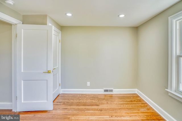 2333 BROWNING RD, Pennsauken, NJ 08110