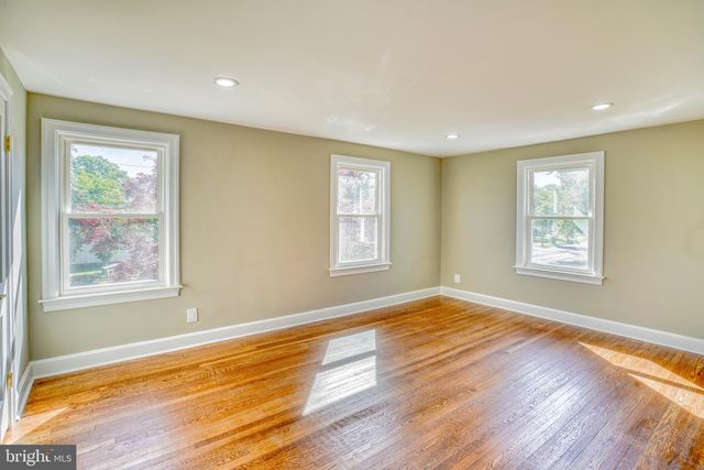 2333 BROWNING RD, Pennsauken, NJ 08110