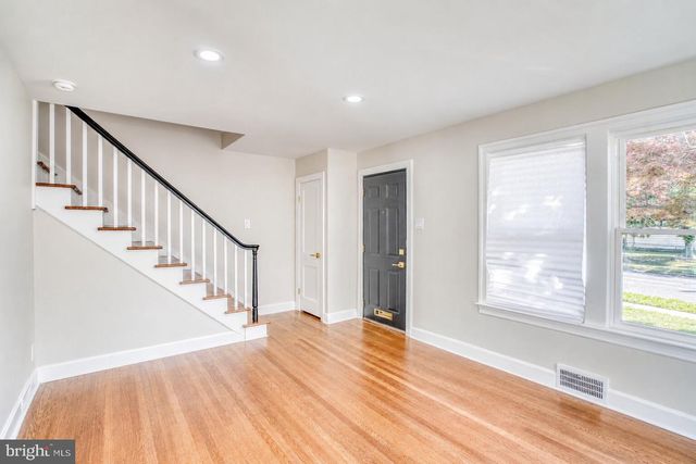2333 BROWNING RD, Pennsauken, NJ 08110