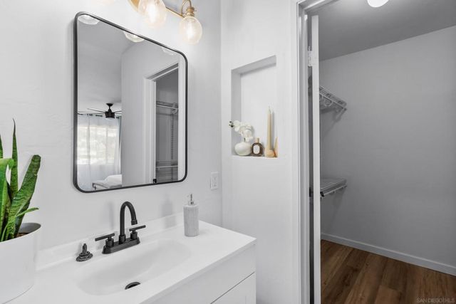 6851 Alvarado Rd 21, San Diego, CA 92120