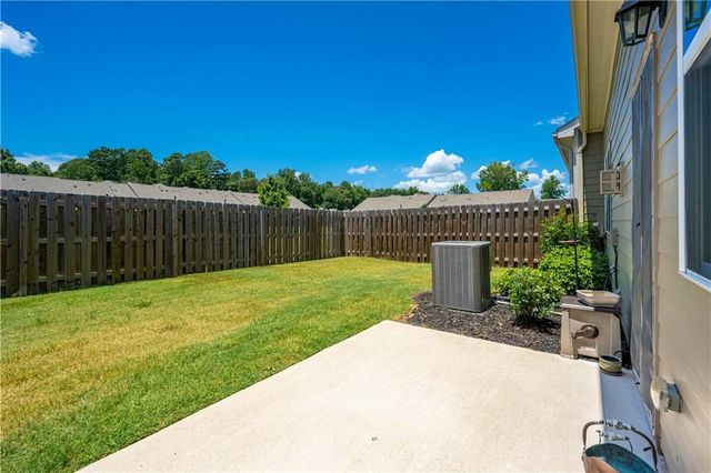 2910 Bishopstone Way, Cumming, GA 30040