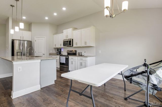 3355 Bob Tolbert Rd, Navarre, FL 32566