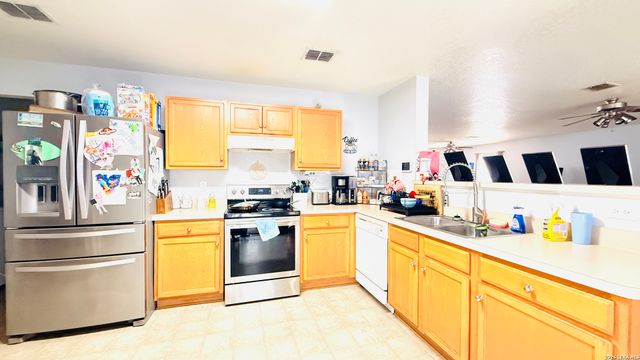 10027 Moongrove, San Antonio, TX 78239