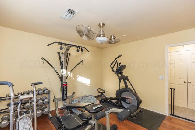 7805 STUYVESANT Avenue, Amarillo, TX 79121