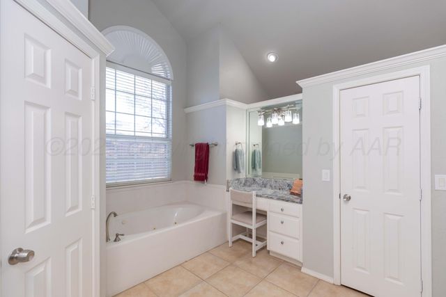 7805 STUYVESANT Avenue, Amarillo, TX 79121