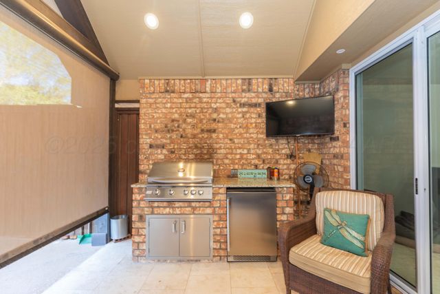 7805 STUYVESANT Avenue, Amarillo, TX 79121