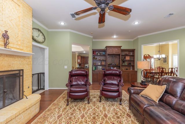 7805 STUYVESANT Avenue, Amarillo, TX 79121