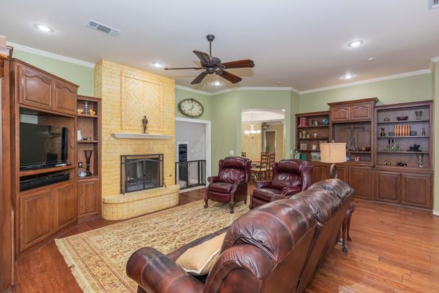 7805 STUYVESANT Avenue, Amarillo, TX 79121