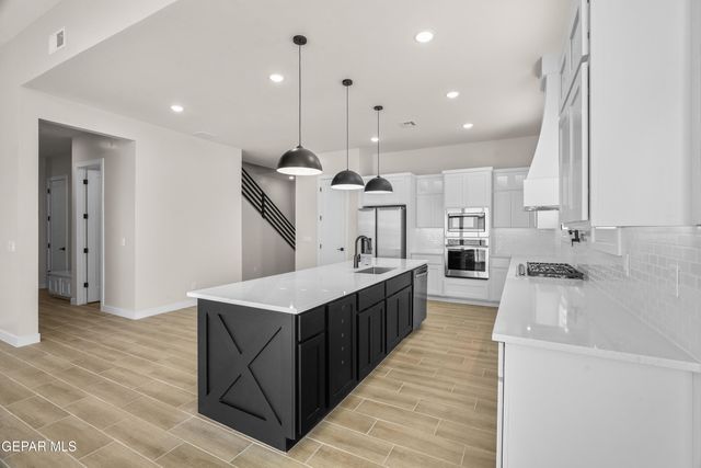 13420 Emerald Wheel Avenue, Horizon City, TX 79928