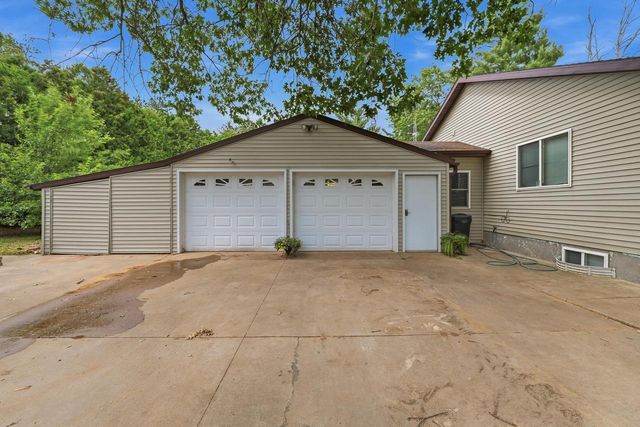 W2632 Fox LANE, Montello, WI 53949