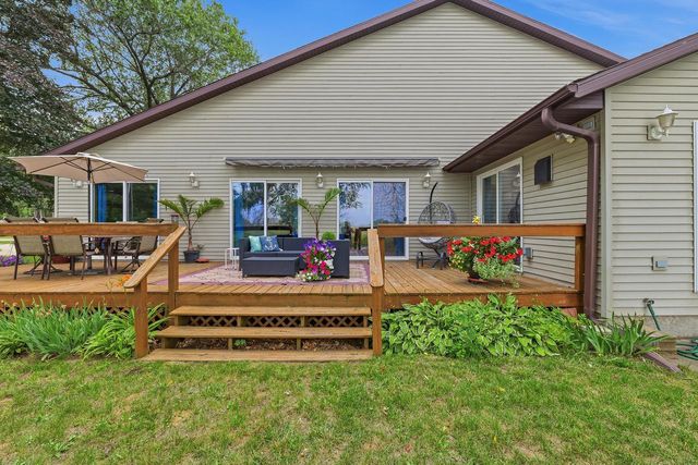 W2632 Fox LANE, Montello, WI 53949