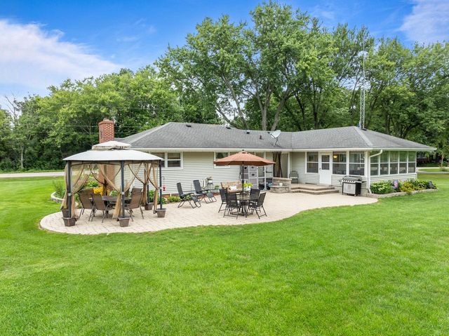 2211 Sheridan Springs ROAD, Burlington, WI 53105