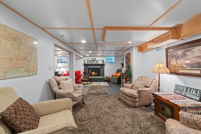 2211 Sheridan Springs ROAD, Burlington, WI 53105