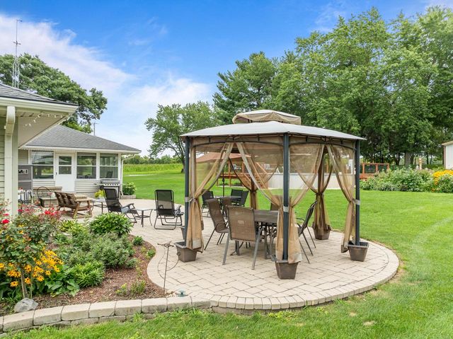 2211 Sheridan Springs ROAD, Burlington, WI 53105