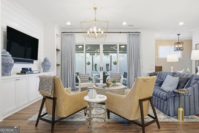 326 Mcdaniel Place, Canton, GA 30115