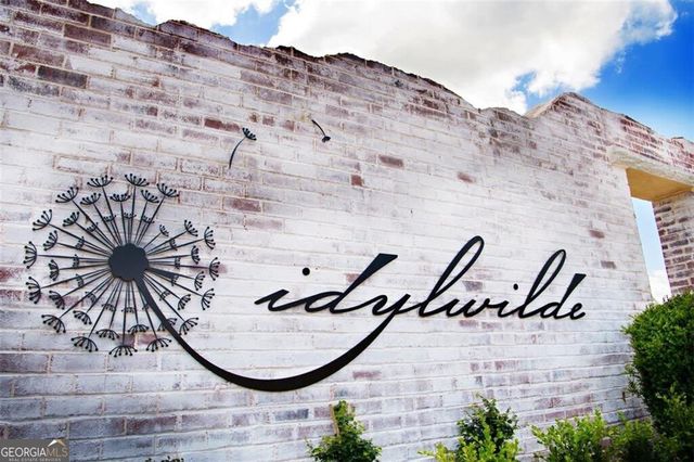 326 Mcdaniel Place, Canton, GA 30115