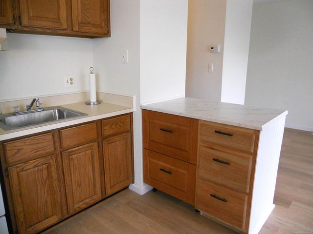 8147 Busko Street, Warren, MI 48093