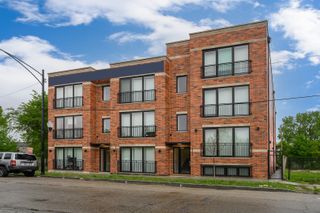 2824 W VAN BUREN Street 303, Chicago, IL 60612