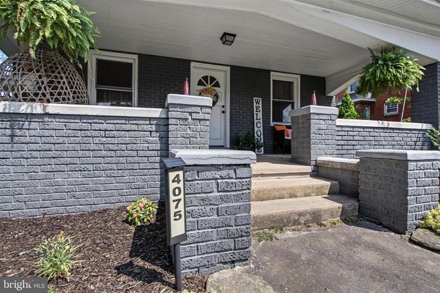 4075 W MARKET ST, York, PA 17408