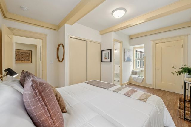 2834 2834 SUMMIT STREET, Oakland, CA 94609