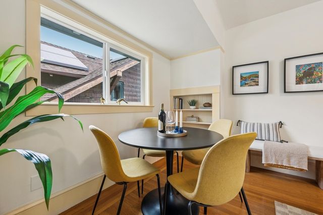 2834 2834 SUMMIT STREET, Oakland, CA 94609