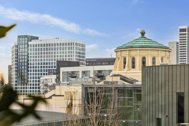 2834 2834 SUMMIT STREET, Oakland, CA 94609