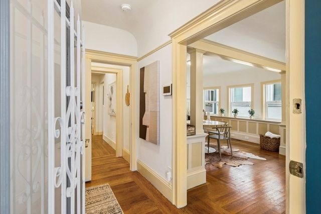 2834 2834 SUMMIT STREET, Oakland, CA 94609