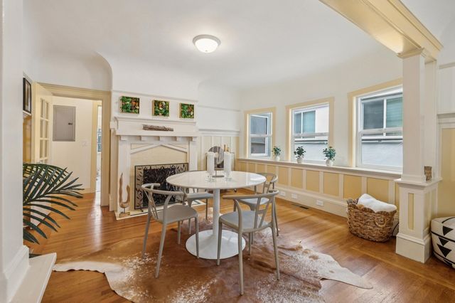 2834 2834 SUMMIT STREET, Oakland, CA 94609