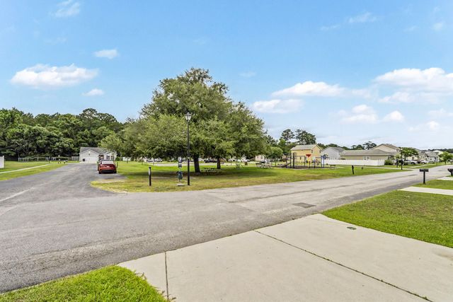 147 E Okatie Park Circle, Ridgeland, SC 29936