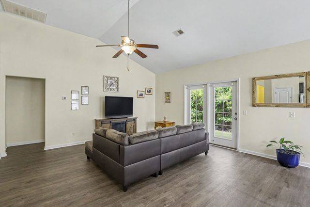 147 E Okatie Park Circle, Ridgeland, SC 29936