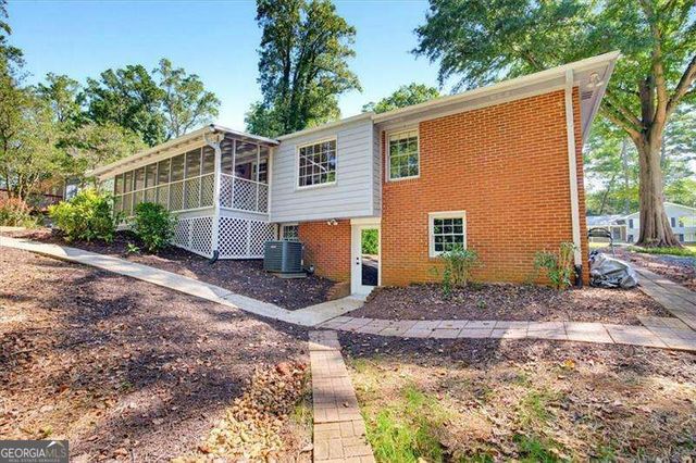 851 Valleymeade Drive SE, Marietta, GA 30067