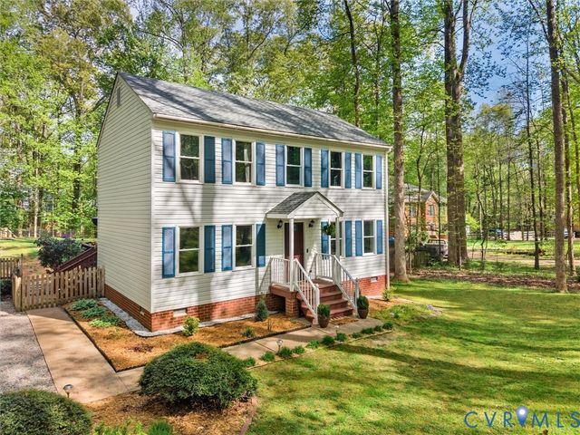 2708 Pineridge Ln, Powhatan, VA 23139