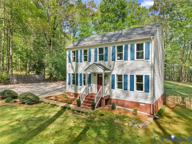 2708 Pineridge Ln, Powhatan, VA 23139