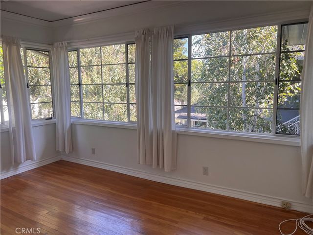 5005 Cahuenga, North Hollywood, CA 91601