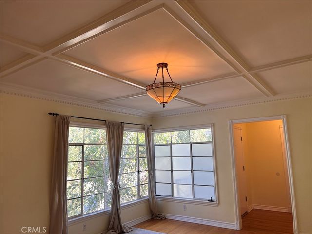 5005 Cahuenga, North Hollywood, CA 91601