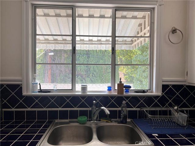 5005 Cahuenga, North Hollywood, CA 91601