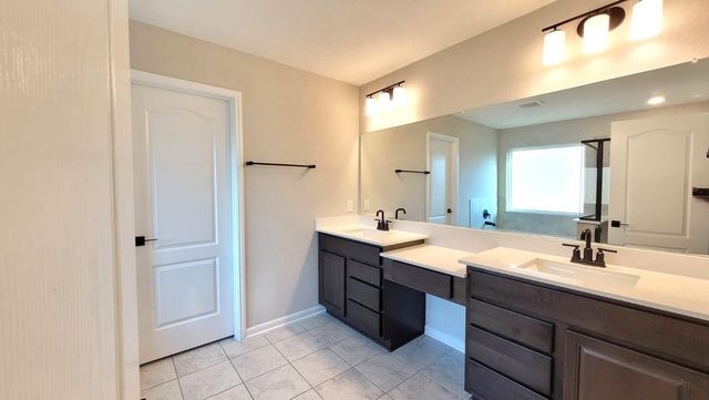 5704 Bluebonnet Lane, Rosenberg, TX 77469