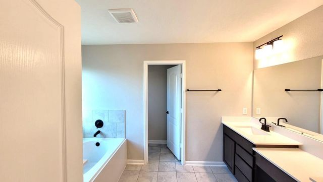 5704 Bluebonnet Lane, Rosenberg, TX 77469