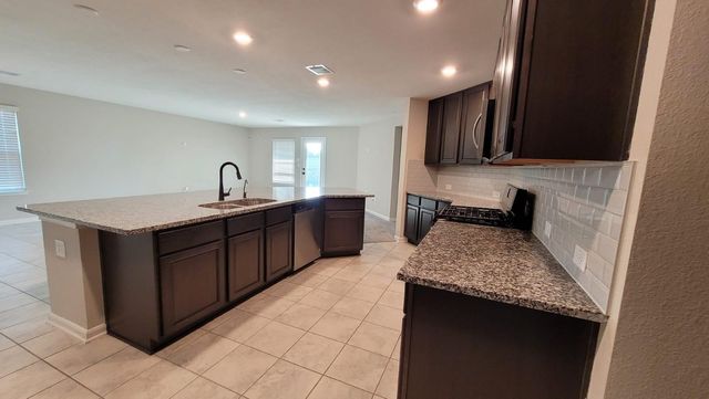 5704 Bluebonnet Lane, Rosenberg, TX 77469